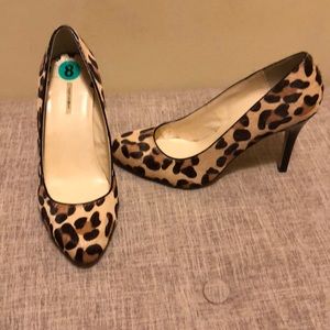 Sexy leopard heels by Max Studio